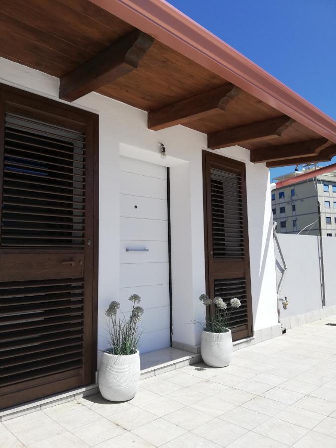 קליארי Tigellio Apartment-Central-Views-Terrace Q6426 מראה חיצוני תמונה